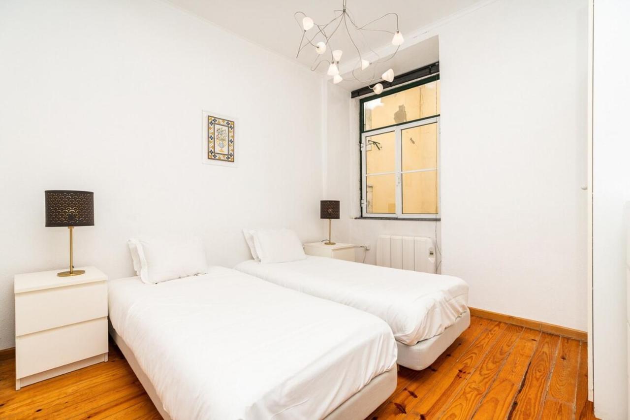 Charming 2 Bedroom Apartment next to Praça da figueira Lisboa Extérieur photo